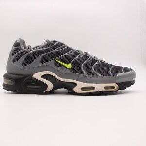 Nike Air Max Plus Tn Men's Size 13 Cool Grey Black Volt Sneakers 604133-088